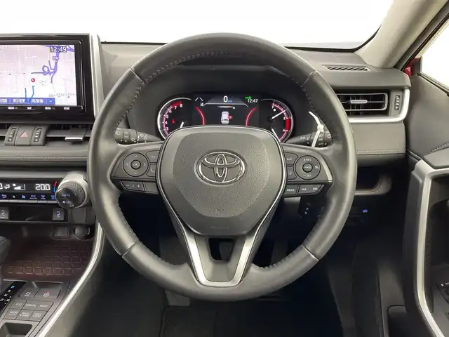トヨタ ＲＡＶ４ G 新潟県 2019(令1)年 2.1万km センシュアルレッドマイカ 禁煙車/4WD/純正９インチメモリナビ/フルセグ/　CD/SD/Bluetooth/NSZT-Y68T/黒革シート/前席シートヒーター/運転席パワーシート/スマートキー/ETC/パワーバックドア/ステアリングヒーター/レーダークルーズコントロール/衝突被害軽減ブレーキ/ドライブレコーダー/LEDヘッドライト/オートライト/オートハイビーム/純正アルミ付きノーマルタイヤ/　（積み込み８mm）