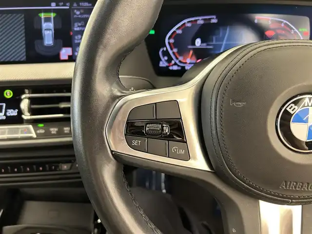 ＢＭＷ １１８ｄ 岡山県 2020(令2)年 3.9万km アルピンホワイトⅢ 純正ナビ　/バックカメラ　/ハーフレザーシート　/ブラインドスポットモニター/ワイヤレスチャージ　/クルーズコントロール/コーナーセンサー/ＡＵＴＯＨＯＬＤ　/横滑り防止装置　/衝突軽減ブレーキ　/車線逸脱警報　/オートライト/オートワイパー　/アイドリングストップ　/パワーシート/LEDヘッドライト