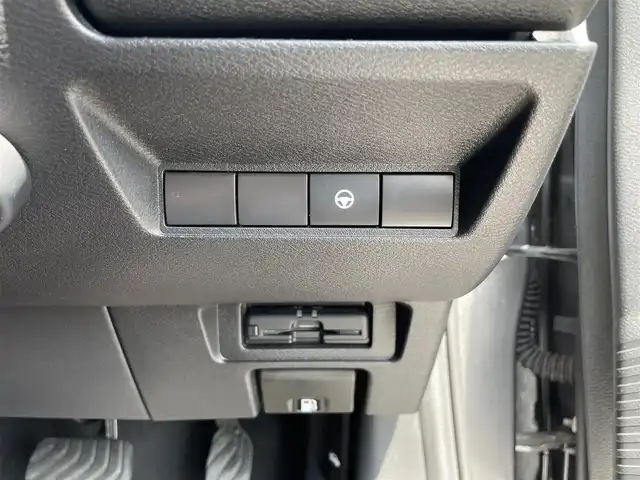 日産 ノート X 東京都 2022(令4)年 1.7万km ダークメタルグレー 純正ナビ/・Bluetoothオーディオ/フルセグTV/HDMI/インテリジェントアラウンドビューモニター/インテリジェントルームミラー/プロパイロット/LEDヘッドランプ/・アダプティブLEDヘッドライトシステム/ETC/純正ドライブレコーダー（前方）/取扱説明書/保証書/スペアキー1本