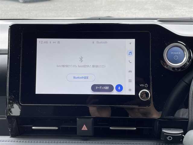 トヨタ ヴォクシー ハイブリッド S－Z 埼玉県 2023(令5)年 2万km ホワイトパールクリスタルシャイン ワンオーナー/メーカーオプションナビ(FM/AM/USB/BT/Wi-Fi/Miracast)/イモビライザー/デジタルミラー型ドラレコ/バックカメラ/アラウンドビューモニター/フリップダウンモニター/パーキングアシスト/サンシェード/オートライト/衝突軽減ブレーキ/電動格納ミラー/三列シート/シートヒーター(前・中シート)/両側スライドドア/オットマン/純正フロアマット/クルーズコントロール(追従)/横滑り防止/ISOFIX/ドアバイザー