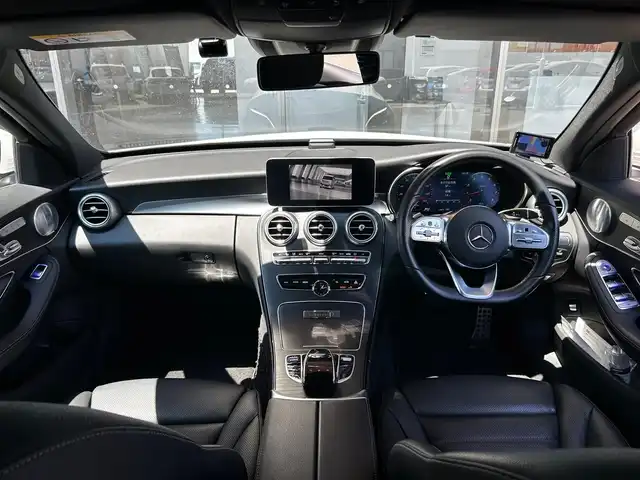 メルセデス・ベンツ Ｃ２００ 4マチック ローレウスED 富山県 2020(令2)年 6.3万km 白 レザーエクスクルーシブパッケージ/スポーツプラスパッケージ/エアバランスパッケージ/純正HDDナビ/AM/FMラジオ/フルセグテレビ/Bluetooth接続/360°カメラ/ブルメスターサウンド/HUD/D/N席パワーシート/D/N席シートヒーター/前後ドラレコ/パワーバックドア/純正18インチAW