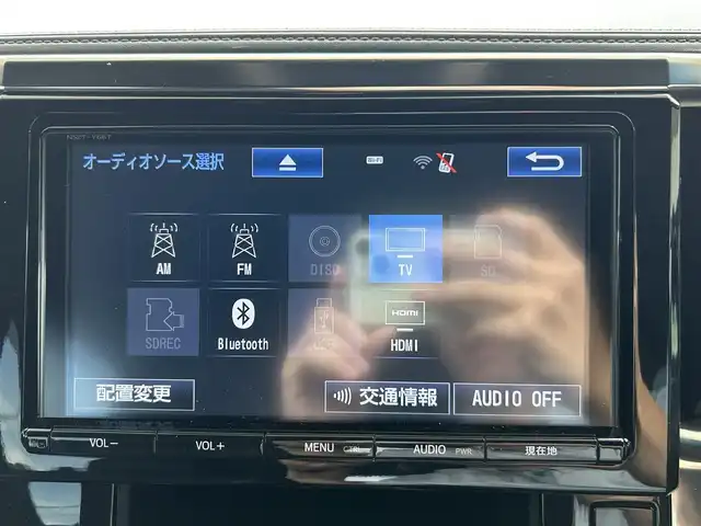 トヨタ ヴェルファイア Z Aエディション ゴールデンアイズ 長崎県 2017(平29)年 9.6万km ブラック 純正SDナビ(FM/AM/フルセグ/BT/CD/DVD)/バックカメラ/プッシュスタート/スマートキー/ビルトインETC/純正フロアマット/純正18インチアルミホイール/ドアバイザー/社外フリップダウンモニター/2列目オットマン/ルーフカラーイルミネーション/両側パワスラ/パワーバックドア/ABS/横滑り防止装置/盗難防止装置/オートライト/SRSダブル・サイドエアバッグ/SRSカーテンエアバッグ/ISOFIX/取扱説明書/保証書/スペアキー