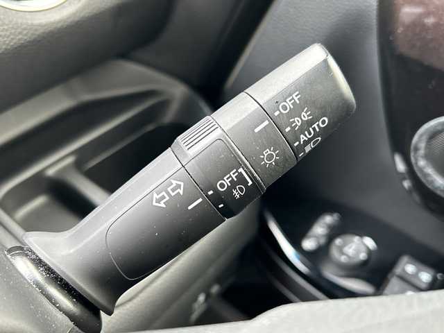 ホンダ Ｎ ＢＯＸ カスタム G L ホンダセンシング 千葉県 2017(平29)年 5.2万km プレミアムホワイトパールⅡ ナビVXM-174csi バックカメラ パワースライドドア クルコン ETC ドラレコ USB BT スマートキー LEDライト オートライト ホンダセンシング バックセンサー 14インチAW