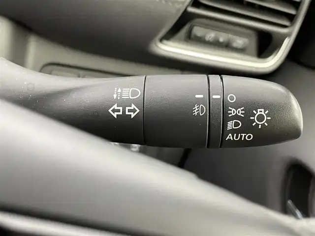 日産 セレナ e－パワー ハイウェイスター V 福井県 2020(令2)年 3.4万km ダイヤモンドブラック 純正ナビ/ＣＤ／ＤＶＤ／ＢＴ／ＨＤＭＩ／フルセグＴＶ/プロパイロット/全方位カメラ/両側パワースライドドア/ブラインドスポットモニター/ＨＯＬＤ付き電子パーキング/ハンズフリーオートスライドドア