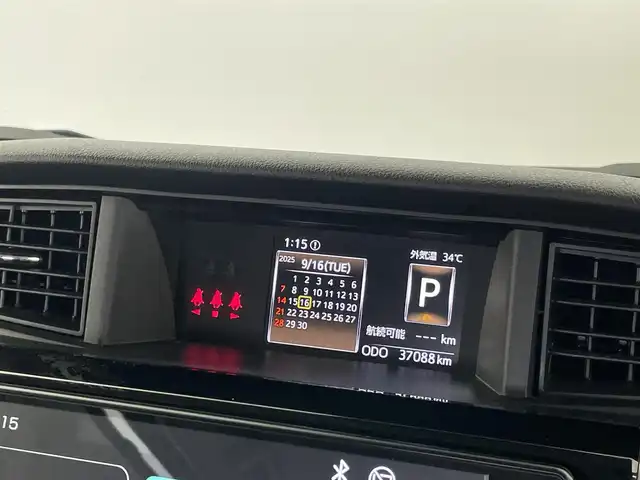 トヨタ ルーミー カスタムG 埼玉県 2022(令4)年 3.7万km パールホワイトⅢ スマートアシスト　純正ディスプレイオーディオ　バックカメラ　ＥＴＣ　レーダークルーズコントロール　両側パワースライドドア　純正アルミホイール　オートライト　スマートキー　ＬＥＤヘッドライト　地デジＴＶ