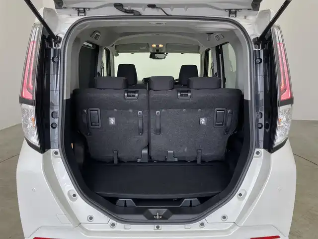 トヨタ ルーミー カスタムG 埼玉県 2022(令4)年 3.7万km パールホワイトⅢ スマートアシスト　純正ディスプレイオーディオ　バックカメラ　ＥＴＣ　レーダークルーズコントロール　両側パワースライドドア　純正アルミホイール　オートライト　スマートキー　ＬＥＤヘッドライト　地デジＴＶ