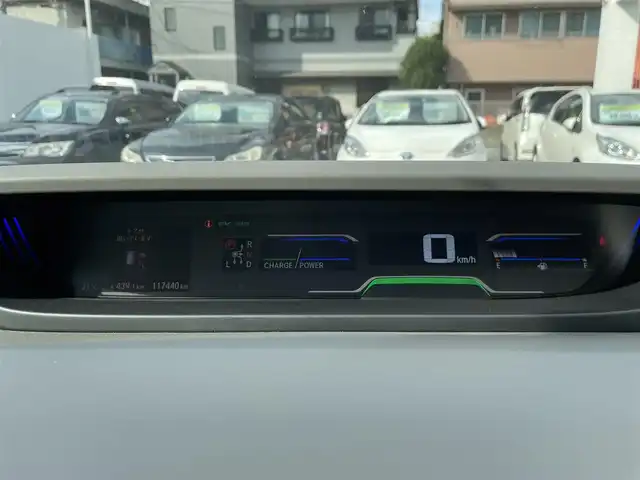 ホンダ フリード ハイブリット G 埼玉県 2018(平30)年 11.8万km プレミアムスパークルブラックパール (株)IDOMが運営する【じしゃロン鳩ヶ谷店】の自社ローン専用車両になりますこちらは現金またはオートローンご利用時の価格です。自社ローンご希望の方は別途その旨お申付け下さい/登録時117440km/後席キャプテンシート/純正メモリナビ(品番:AVIC-MRZ099)/・AM/FM・CD/DVD・BT・MSV(HDD)/バックカメラ/先行車発進お知らせ機能/ビルトインETC/クルーズコントロール/前方ドライブレコーダー(品番:DRY-ST1600)/両側スライドドア/・右側イージークローザードア/・左側パワースライドドア/後席ロールサンシェード/ウォークスルー/3列シート/フルフラットシート/純正フロアマット/社外シートカバー/オートライト/純正LEDヘッドライト/プッシュスタート/スマートキー/ドアバイザー/横滑り防止機能/ワイパーデアイサー