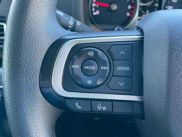 ダイハツ アトレー バン デッキバン 岩手県 2024(令6)年 1万km シャイニングホワイトパール 純正ナビ　Ｂｌｕｅｔｏｏｔｈ／ＣＤ／ＤＶＤ／フルセグＴＶ　/バックカメラ　/レーダークルーズコントロール　/アイドリングストップ　/前方ドラレコ　/４ＷＤ　/両側パワースライドドア　/横滑り防止措置　/ＡＡＣ　/ターボ