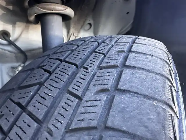 トヨタ ルーミー カスタムG 宮城県 2019(令1)年 5.8万km パールホワイトⅢ コンフォートパッケージ/・シートヒーター（運転席/助手席）/・シートバックテーブル（運転席/助手席）/＝＝＝/モデリスタリアスポイラー/スマートアシスト3/・衝突回避支援ブレーキ機能/・衝突警報機能/・車線逸脱警報機能/・誤発進抑制制御機能/・先行車発進お知らせ機能/・オートハイビーム/・コーナーセンサー/アルパイン9インチナビ（X9Z）/・CD/DVD/・Bluetooth/・フルセグTV/バックカメラ/ビルトインETC/両側パワースライドドア/革巻きステアリング/ステアリングスイッチ/クルーズコントロール/革調シートカバー/LEDヘッドランプ/フォグランプ/オートライト/スマートキー＆プッシュスタート/電動格納ミラー/純正14インチAW/純正ドアバイザー/純正フロアマット/Wエアバッグ