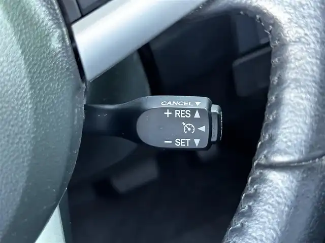 トヨタ ルーミー カスタムG 宮城県 2019(令1)年 5.8万km パールホワイトⅢ コンフォートパッケージ/・シートヒーター（運転席/助手席）/・シートバックテーブル（運転席/助手席）/＝＝＝/モデリスタリアスポイラー/スマートアシスト3/・衝突回避支援ブレーキ機能/・衝突警報機能/・車線逸脱警報機能/・誤発進抑制制御機能/・先行車発進お知らせ機能/・オートハイビーム/・コーナーセンサー/アルパイン9インチナビ（X9Z）/・CD/DVD/・Bluetooth/・フルセグTV/バックカメラ/ビルトインETC/両側パワースライドドア/革巻きステアリング/ステアリングスイッチ/クルーズコントロール/革調シートカバー/LEDヘッドランプ/フォグランプ/オートライト/スマートキー＆プッシュスタート/電動格納ミラー/純正14インチAW/純正ドアバイザー/純正フロアマット/Wエアバッグ