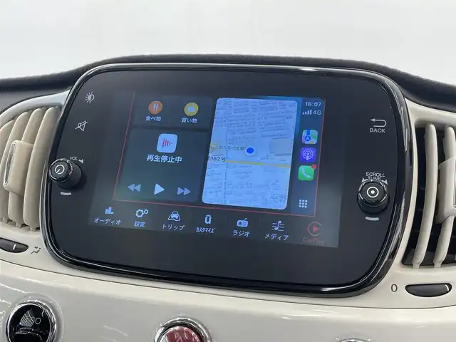 フィアット ５００ ツインエア ドルチェヴィータ 岡山県 2022(令4)年 3万km ビアンコ・ガーラ 純正ディスプレイオーディオ/社外デジタルインナーミラー　/ドラレコ　/オートA/C　/クルーズコントロール　/ガラスサンルーフ　/USB　/Bluetooth　/アップルカープレイ　/ステアリングリモコン　/キセノンヘッドライト　/フォグライト　/クローム装飾バンパー　/１５インチアルミ　/Dolcevita専用バッチ　/PDC　/ドアバイザー