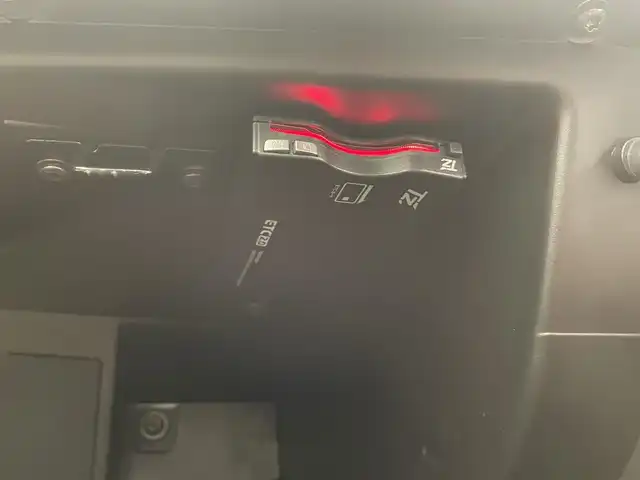 フィアット ５００ ツインエア ドルチェヴィータ 岡山県 2022(令4)年 3万km ビアンコ・ガーラ 純正ディスプレイオーディオ/社外デジタルインナーミラー　/ドラレコ　/オートA/C　/クルーズコントロール　/ガラスサンルーフ　/USB　/Bluetooth　/アップルカープレイ　/ステアリングリモコン　/キセノンヘッドライト　/フォグライト　/クローム装飾バンパー　/１５インチアルミ　/Dolcevita専用バッチ　/PDC　/ドアバイザー