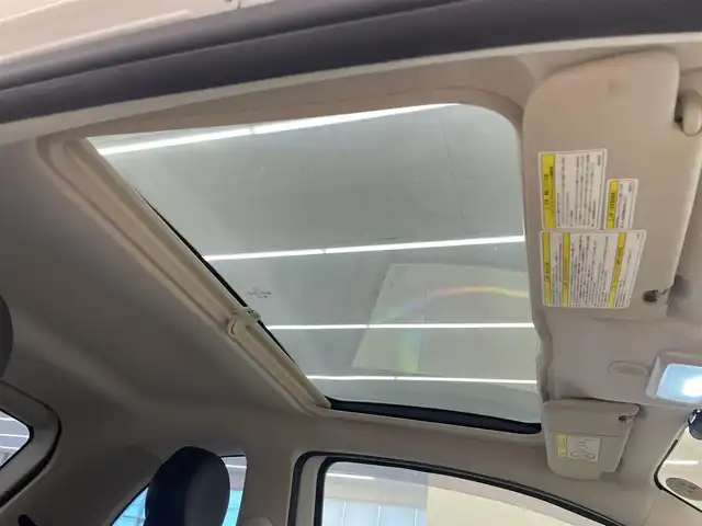 フィアット ５００ ツインエア ドルチェヴィータ 岡山県 2022(令4)年 3万km ビアンコ・ガーラ 純正ディスプレイオーディオ/社外デジタルインナーミラー　/ドラレコ　/オートA/C　/クルーズコントロール　/ガラスサンルーフ　/USB　/Bluetooth　/アップルカープレイ　/ステアリングリモコン　/キセノンヘッドライト　/フォグライト　/クローム装飾バンパー　/１５インチアルミ　/Dolcevita専用バッチ　/PDC　/ドアバイザー