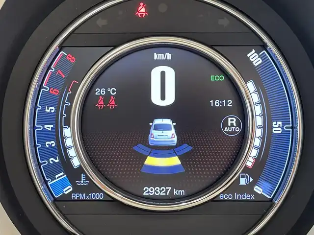 フィアット ５００ ツインエア ドルチェヴィータ 岡山県 2022(令4)年 3万km ビアンコ・ガーラ 純正ディスプレイオーディオ/社外デジタルインナーミラー　/ドラレコ　/オートA/C　/クルーズコントロール　/ガラスサンルーフ　/USB　/Bluetooth　/アップルカープレイ　/ステアリングリモコン　/キセノンヘッドライト　/フォグライト　/クローム装飾バンパー　/１５インチアルミ　/Dolcevita専用バッチ　/PDC　/ドアバイザー