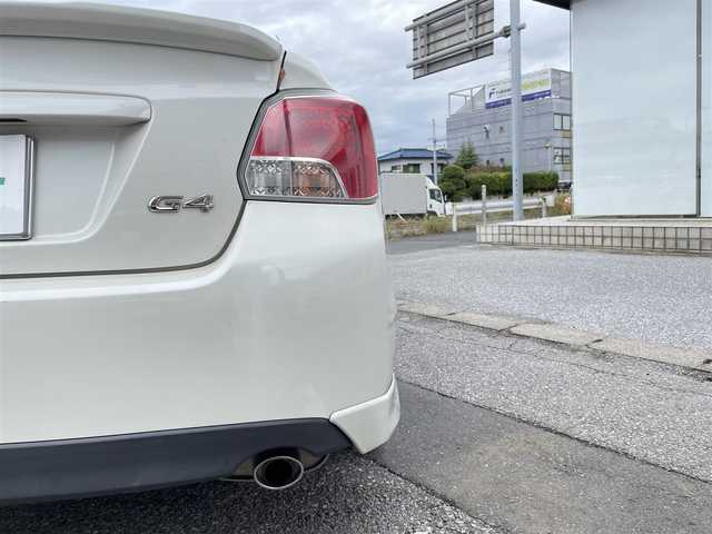 スバル インプレッサ Ｇ４ 2．0i プラウドED 茨城県 2016(平28)年 8.5万km クリスタルホワイトP (株)IDOMが運営する【じしゃロン水戸店】の自社ローン専用車両になりますこちらは現金またはオートローンご利用時の価格です。自社ローンご希望の方は別途その旨お申付け下さい/carrozzeriaナビ/フルセグTV/DVD/CD/BTオーディオ/バックカメラ/クルーズコントロール/前席パワーシート/ドライブレコーダー/アイドリングストップ/プッシュスタート/スマートキー/ETC/純正16インチAW/キセノンヘッドライト/オートライト/保証書/取説/スペアキー