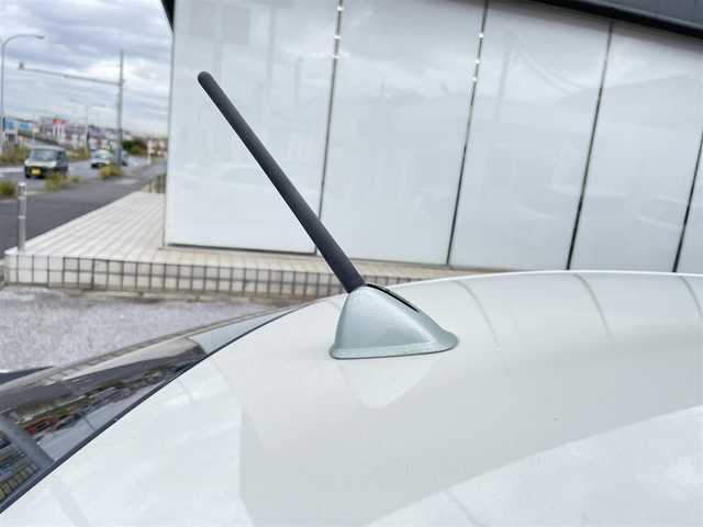 スバル インプレッサ Ｇ４ 2．0i プラウドED 茨城県 2016(平28)年 8.5万km クリスタルホワイトP (株)IDOMが運営する【じしゃロン水戸店】の自社ローン専用車両になりますこちらは現金またはオートローンご利用時の価格です。自社ローンご希望の方は別途その旨お申付け下さい/carrozzeriaナビ/フルセグTV/DVD/CD/BTオーディオ/バックカメラ/クルーズコントロール/前席パワーシート/ドライブレコーダー/アイドリングストップ/プッシュスタート/スマートキー/ETC/純正16インチAW/キセノンヘッドライト/オートライト/保証書/取説/スペアキー