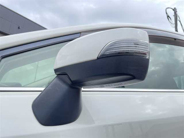 スバル インプレッサ Ｇ４ 2．0i プラウドED 茨城県 2016(平28)年 8.5万km クリスタルホワイトP (株)IDOMが運営する【じしゃロン水戸店】の自社ローン専用車両になりますこちらは現金またはオートローンご利用時の価格です。自社ローンご希望の方は別途その旨お申付け下さい/carrozzeriaナビ/フルセグTV/DVD/CD/BTオーディオ/バックカメラ/クルーズコントロール/前席パワーシート/ドライブレコーダー/アイドリングストップ/プッシュスタート/スマートキー/ETC/純正16インチAW/キセノンヘッドライト/オートライト/保証書/取説/スペアキー