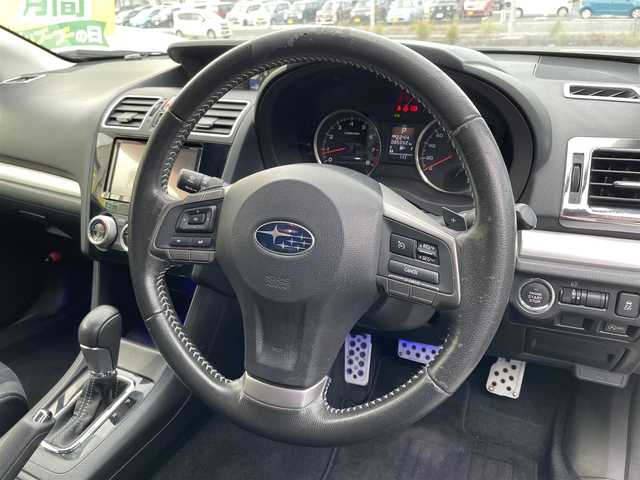 スバル インプレッサ Ｇ４ 2．0i プラウドED 茨城県 2016(平28)年 8.5万km クリスタルホワイトP (株)IDOMが運営する【じしゃロン水戸店】の自社ローン専用車両になりますこちらは現金またはオートローンご利用時の価格です。自社ローンご希望の方は別途その旨お申付け下さい/carrozzeriaナビ/フルセグTV/DVD/CD/BTオーディオ/バックカメラ/クルーズコントロール/前席パワーシート/ドライブレコーダー/アイドリングストップ/プッシュスタート/スマートキー/ETC/純正16インチAW/キセノンヘッドライト/オートライト/保証書/取説/スペアキー