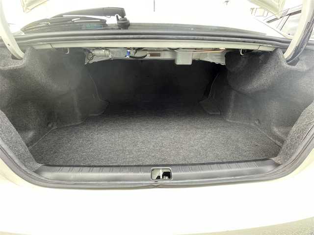 スバル インプレッサ Ｇ４ 2．0i プラウドED 茨城県 2016(平28)年 8.5万km クリスタルホワイトP (株)IDOMが運営する【じしゃロン水戸店】の自社ローン専用車両になりますこちらは現金またはオートローンご利用時の価格です。自社ローンご希望の方は別途その旨お申付け下さい/carrozzeriaナビ/フルセグTV/DVD/CD/BTオーディオ/バックカメラ/クルーズコントロール/前席パワーシート/ドライブレコーダー/アイドリングストップ/プッシュスタート/スマートキー/ETC/純正16インチAW/キセノンヘッドライト/オートライト/保証書/取説/スペアキー