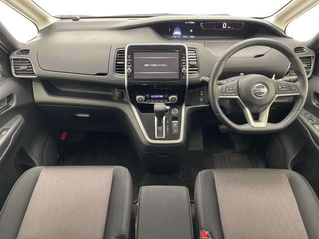 日産 セレナ ハイウェイスター プロパイロットED 愛知県 2017(平29)年 6.9万km ブリリアントホワイトパール プロパイロット/純正9型ナビ/両側パワースライドドア/クルーズコントロール/CD DVD/Bluetooth/フルセグ/バックカメラ/コーナーセンサー/純正アルミホイール/ETC/LEDヘッドライト/レーンキープアシスト/スマートキー/プッシュスタート