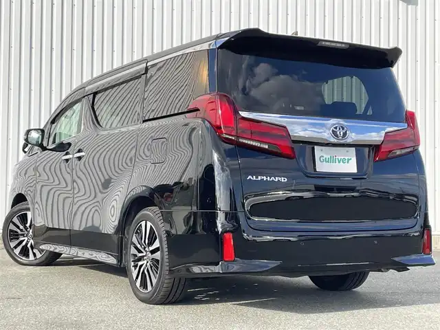 トヨタ アルファード S Cパッケージ 福岡県 2020(令2)年 4.1万km ブラック フリップダウンモニター/純正９インチＤＡナビ/フルセグTV/CD/DVD/BT/AM/FM/applecarplay/androidauto/Miracast/黒革シート/トヨタセーフティセンス/PCS/LTA/PKSB/クリアランスソナー/RCTA/横滑り防止装置/デジタルインナーミラー/バックカメラ/ＢＳＭ/ステアリングヒーター/前席シートヒーター/ベンチレーション/ステアリングリモコン/パワーバックドア/両側パワースライドドア/前席パワーシート/シートメモリー/オットマン/スマートキー/プッシュスタート/ビルトインETC