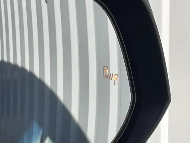 トヨタ アルファード S Cパッケージ 福岡県 2020(令2)年 4.1万km ブラック フリップダウンモニター/純正９インチＤＡナビ/フルセグTV/CD/DVD/BT/AM/FM/applecarplay/androidauto/Miracast/黒革シート/トヨタセーフティセンス/PCS/LTA/PKSB/クリアランスソナー/RCTA/横滑り防止装置/デジタルインナーミラー/バックカメラ/ＢＳＭ/ステアリングヒーター/前席シートヒーター/ベンチレーション/ステアリングリモコン/パワーバックドア/両側パワースライドドア/前席パワーシート/シートメモリー/オットマン/スマートキー/プッシュスタート/ビルトインETC