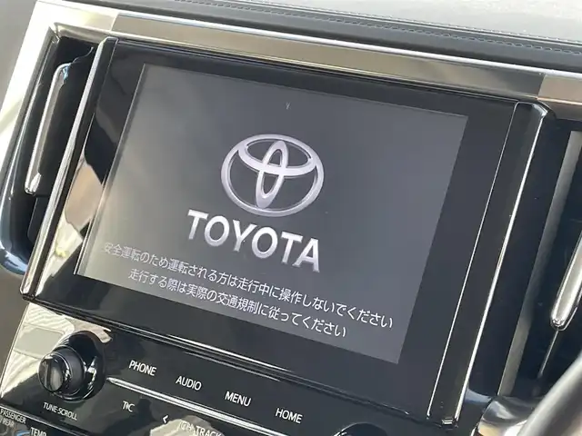 トヨタ アルファード S Cパッケージ 福岡県 2020(令2)年 4.1万km ブラック フリップダウンモニター/純正９インチＤＡナビ/フルセグTV/CD/DVD/BT/AM/FM/applecarplay/androidauto/Miracast/黒革シート/トヨタセーフティセンス/PCS/LTA/PKSB/クリアランスソナー/RCTA/横滑り防止装置/デジタルインナーミラー/バックカメラ/ＢＳＭ/ステアリングヒーター/前席シートヒーター/ベンチレーション/ステアリングリモコン/パワーバックドア/両側パワースライドドア/前席パワーシート/シートメモリー/オットマン/スマートキー/プッシュスタート/ビルトインETC