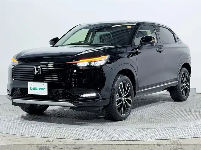 ホンダ ヴェゼル ハイブリッド e:HEV Z 大阪府 2025(令7)年 0.1千km クリスタルブラックパール 登録済未使用　純正ナビ　フルセグＴＶ　衝突軽減Ｂ　レーンアシスト　ＢＳＭ　レーダークルーズＣ　バックカメラ　ＥＴＣ　電動リアゲート　コーナーセンサー　ハンドルヒーター　シートヒーター　ハーフレザー