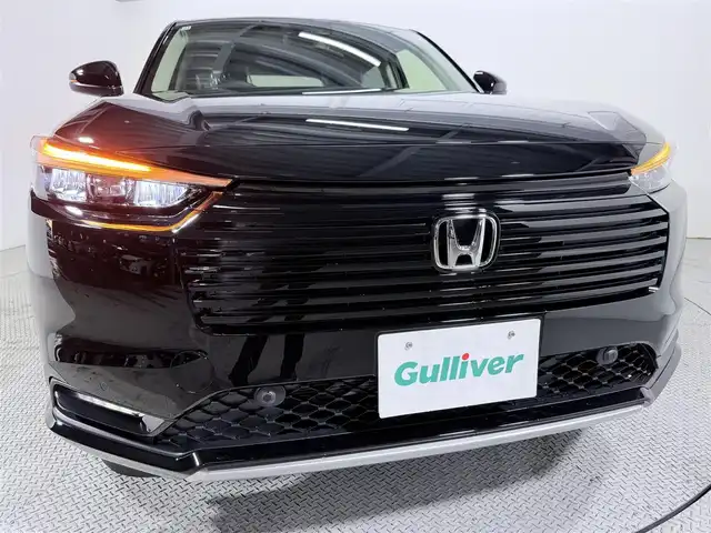 ホンダ ヴェゼル ハイブリッド e:HEV Z 大阪府 2025(令7)年 0.1千km クリスタルブラックパール 登録済未使用　純正ナビ　フルセグＴＶ　衝突軽減Ｂ　レーンアシスト　ＢＳＭ　レーダークルーズＣ　バックカメラ　ＥＴＣ　電動リアゲート　コーナーセンサー　ハンドルヒーター　シートヒーター　ハーフレザー