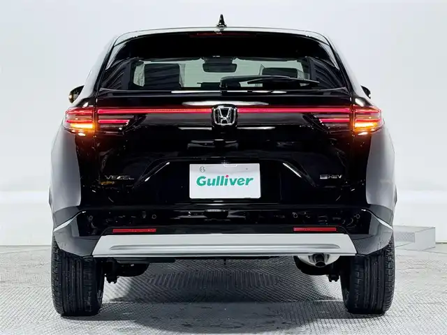ホンダ ヴェゼル ハイブリッド e:HEV Z 大阪府 2025(令7)年 0.1千km クリスタルブラックパール 登録済未使用　純正ナビ　フルセグＴＶ　衝突軽減Ｂ　レーンアシスト　ＢＳＭ　レーダークルーズＣ　バックカメラ　ＥＴＣ　電動リアゲート　コーナーセンサー　ハンドルヒーター　シートヒーター　ハーフレザー