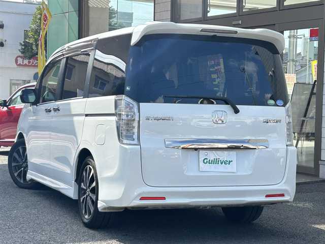 ホンダ ステップワゴン スパーダ Z クールスピリット 大分県 2014(平26)年 7.3万km ホワイトオーキッドパール ・ハーフレザーシート　プライムスムースファブリック/・純正ナビ/　ワンセグテレビ/　DVD/　Bluetooth/　SD/　ラジオ/・両側パワースライドドア/・3列目床下格納シート/・アイドリングストップ/・エコアシスト/・ETC/・パドルシフト/・ステアリングスイッチ/・横滑り制御システム/・ウィンカーミラー/・革巻きステアリング/・革巻きセレクトレバー/・社外フォグランプ/・純正17インチアルミホイル/・プライバシーガラス/・ドアバイザー/・保証書/・スペアキー１本