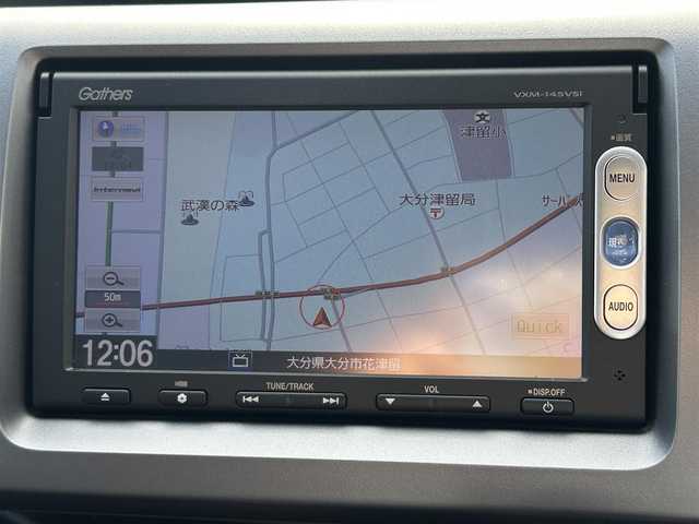 ホンダ ステップワゴン スパーダ Z クールスピリット 大分県 2014(平26)年 7.3万km ホワイトオーキッドパール ・ハーフレザーシート　プライムスムースファブリック/・純正ナビ/　ワンセグテレビ/　DVD/　Bluetooth/　SD/　ラジオ/・両側パワースライドドア/・3列目床下格納シート/・アイドリングストップ/・エコアシスト/・ETC/・パドルシフト/・ステアリングスイッチ/・横滑り制御システム/・ウィンカーミラー/・革巻きステアリング/・革巻きセレクトレバー/・社外フォグランプ/・純正17インチアルミホイル/・プライバシーガラス/・ドアバイザー/・保証書/・スペアキー１本