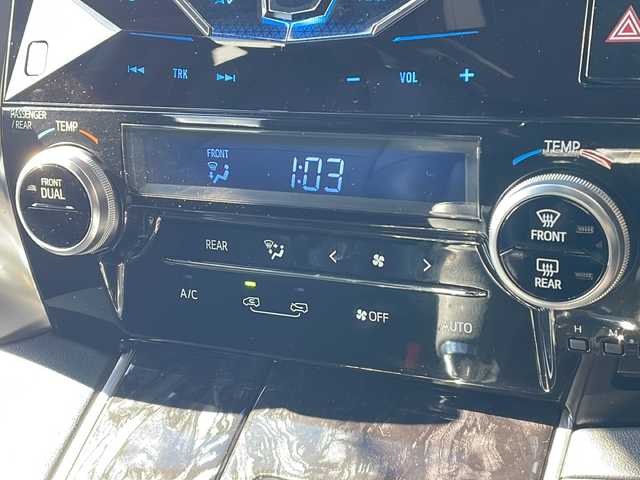 トヨタ アルファード S タイプゴールド 長野県 2020(令2)年 3.4万km ホワイトパールクリスタルシャイン モデリスタエアロ/カロッツェリアナビフルセグＴＶ/バックカメラ/両側パワースライドドア/パワーバックドア/社外足回り（純正サス積込）/社外20インチアルミ/ハーフレザーシート/ブラックレザー調シートカバー/保証書/スペアキー