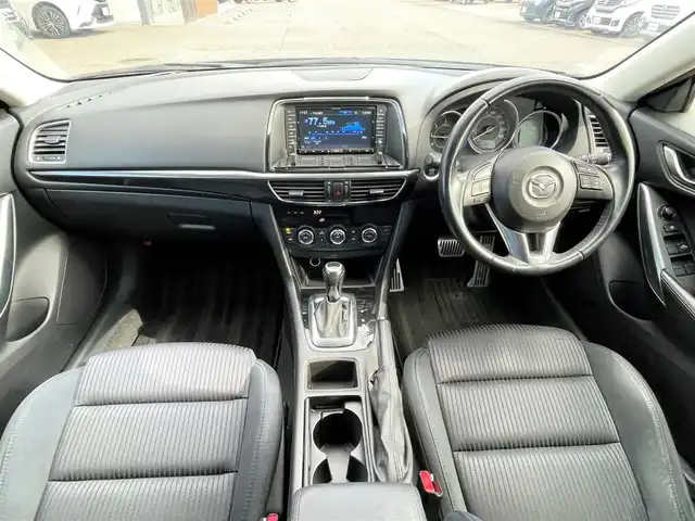 マツダ アテンザ ワゴン XD 新潟県 2013(平25)年 9.9万km メテオグレーマイカ (株)IDOMが運営する【じしゃロン新潟店】の自社ローン専用車両になります。/こちらは現金またはオートローンご利用時の価格です。自社ローンご希望の方は別途その旨お申付け下さい/プッシュスタート/クルーズコントロール/バックカメラ/純正ナビ/ワンセグテレビ(走行時視聴可能)/Bluetooth接続可能/CD、DVD、AM、FM視聴可能/ETC/純正AW/純正フロアマット/キセノンヘッドランプ