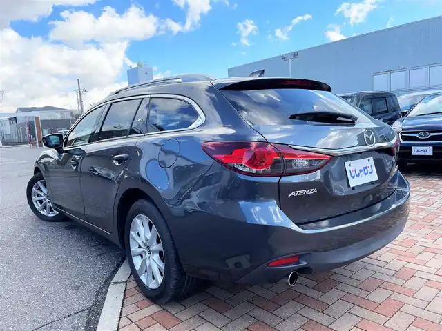 マツダ アテンザ ワゴン XD 新潟県 2013(平25)年 9.9万km メテオグレーマイカ (株)IDOMが運営する【じしゃロン新潟店】の自社ローン専用車両になります。/こちらは現金またはオートローンご利用時の価格です。自社ローンご希望の方は別途その旨お申付け下さい/プッシュスタート/クルーズコントロール/バックカメラ/純正ナビ/ワンセグテレビ(走行時視聴可能)/Bluetooth接続可能/CD、DVD、AM、FM視聴可能/ETC/純正AW/純正フロアマット/キセノンヘッドランプ