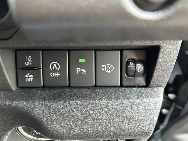 スズキ ジムニー ノマド FC 長崎県 2025(令7)年 0.1万km 黒 車体色：【WB3】ブルーイッシュブラックパール/ワンオーナー/ALPINE11インチディスプレイオーディオ/　(BT/FM/AM/AppleCarPlay/AndroidAuto)/プッシュスタート/スマートキー/ステアリングスイッチ/アダプティブクルーズコントロール/アイドリングストップ/ヘッドライトウォッシャー/光軸調整ダイヤル/純正15インチアルミホイール/純正フロアマット/背面タイヤ/スズキセーフティサポート/ABS/レーンキープアシスト/衝突被害軽減ブレーキ/パーキングソナー/オートライト/横滑り防止装置/ヒルディセントコントロール/取扱説明書/保証書/スペアキー(1本)