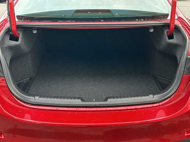 マツダ アテンザ セダン XD Lパッケージ 栃木県 2012(平24)年 4.5万km ソウルレッドプレミアムメタリック 純正SDナビ/・Pioneer CXE5754-J015007/・Bluetooth CD DVD/・TV ワンセグ/・バックカメラ/BOSEスピーカー/追従式クルーズコントロール/レザーシート/シートヒーター/パワーシート/パドルシフト/ETC/純正19インチアルミホイール/HIDヘッドライト/衝突被害軽減システム/レーンキープアシスト