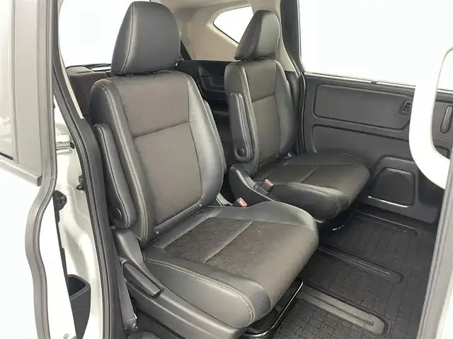 ホンダ フリード クロスター 福島県 2023(令5)年 4.1万km プラチナホワイトパール ホンダセンシング　/・衝突軽減ブレーキ　/・クルーズコントロール　/・路外逸脱抑制機能/・歩行者事故低減ステアリング/・先行車発進お知らせ/純正ナビゲーション/・型式：CN-HE02D/・Bluetooth/TV/CD/DVD/AM・FM/SD/USB/。バックカメラ/・ETC/前後ドライブレコーダー/両側パワースライドドア/革巻きステアリング/・ステアリングスイッチ/シートヒーター/プッシュスタート/・スマートキー/LEDライト/・フォグライト/・オートライト/純正フロアマット