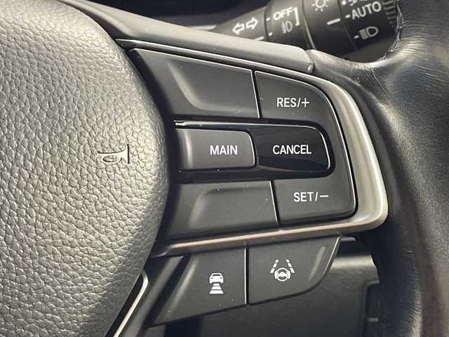 ホンダ オデッセイ ハイブリッド e:HEVアブソルート EX 岐阜県 2020(令2)年 4.9万km プレミアムスパークルブラックパール 純正10インチインターナビ/・フルセグ/BT/CD/DVD/HDMI/マルチビューモニター/フリップダウンモニター/前後ドライブレコーダー/両側パワースライドドア/パワーバックドア/ETC2.0/ハーフレザーシート/・パワーシート/・オットマン/ホンダセンシング/・衝突軽減ブレーキ/・誤発進抑制機能(前方・後方)/・近距離衝突軽減ブレーキ/・急アクセル抑制機能/・路外逸脱抑制機能/・歩行者事故低減ステアリング/・車線維持支援システム/・標識認識機能/・先行車発進お知らせ機能/・渋滞追従機能付きアダプティブクルーズコントロール/・ブラインドスポットインフォメーション/LEDヘッドライト/・フォグランプ/プッシュスタート/スマートキー/純正フロアマット/純正ドアバイザー