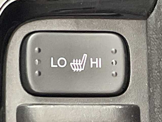 ホンダ オデッセイ ハイブリッド e:HEVアブソルート EX 岐阜県 2020(令2)年 4.9万km プレミアムスパークルブラックパール 純正10インチインターナビ/・フルセグ/BT/CD/DVD/HDMI/マルチビューモニター/フリップダウンモニター/前後ドライブレコーダー/両側パワースライドドア/パワーバックドア/ETC2.0/ハーフレザーシート/・パワーシート/・オットマン/ホンダセンシング/・衝突軽減ブレーキ/・誤発進抑制機能(前方・後方)/・近距離衝突軽減ブレーキ/・急アクセル抑制機能/・路外逸脱抑制機能/・歩行者事故低減ステアリング/・車線維持支援システム/・標識認識機能/・先行車発進お知らせ機能/・渋滞追従機能付きアダプティブクルーズコントロール/・ブラインドスポットインフォメーション/LEDヘッドライト/・フォグランプ/プッシュスタート/スマートキー/純正フロアマット/純正ドアバイザー