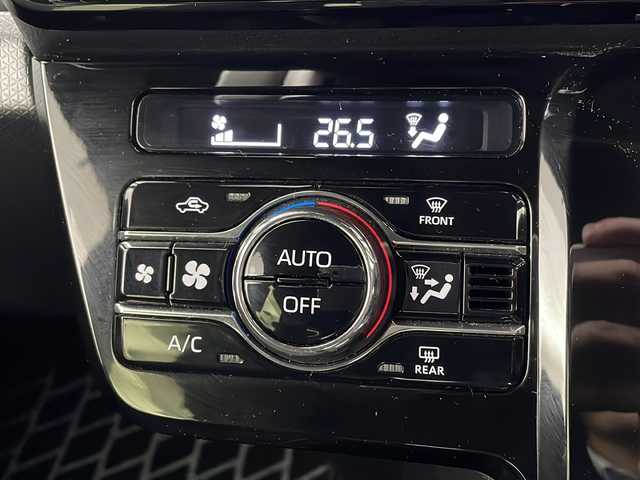 ダイハツ タント カスタム RS 秋田県 2021(令3)年 0.5万km ブラックマイカメタリック 4WD/スマートアシスト　/フローティングナビ　/　　CD/DVD/BT/フルセグTV/バックカメラ　/両側パワースライドドア　/レーダークルーズコントロール　/LEDオートライト　/ハーフレザーシート　/前席シートヒーター/純正15インチアルミホイール　/リアサンシェード/アイドリングストップ/ステアリングスイッチ/スマートキー　/ビルトインETC