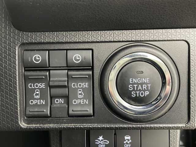 ダイハツ タント カスタム RS 秋田県 2021(令3)年 0.5万km ブラックマイカメタリック 4WD/スマートアシスト　/フローティングナビ　/　　CD/DVD/BT/フルセグTV/バックカメラ　/両側パワースライドドア　/レーダークルーズコントロール　/LEDオートライト　/ハーフレザーシート　/前席シートヒーター/純正15インチアルミホイール　/リアサンシェード/アイドリングストップ/ステアリングスイッチ/スマートキー　/ビルトインETC