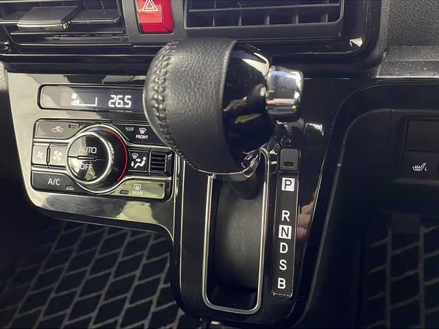 ダイハツ タント カスタム RS 秋田県 2021(令3)年 0.5万km ブラックマイカメタリック 4WD/スマートアシスト　/フローティングナビ　/　　CD/DVD/BT/フルセグTV/バックカメラ　/両側パワースライドドア　/レーダークルーズコントロール　/LEDオートライト　/ハーフレザーシート　/前席シートヒーター/純正15インチアルミホイール　/リアサンシェード/アイドリングストップ/ステアリングスイッチ/スマートキー　/ビルトインETC