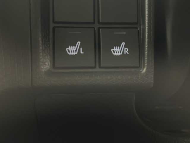 ダイハツ タント カスタム RS 秋田県 2021(令3)年 0.5万km ブラックマイカメタリック 4WD/スマートアシスト　/フローティングナビ　/　　CD/DVD/BT/フルセグTV/バックカメラ　/両側パワースライドドア　/レーダークルーズコントロール　/LEDオートライト　/ハーフレザーシート　/前席シートヒーター/純正15インチアルミホイール　/リアサンシェード/アイドリングストップ/ステアリングスイッチ/スマートキー　/ビルトインETC