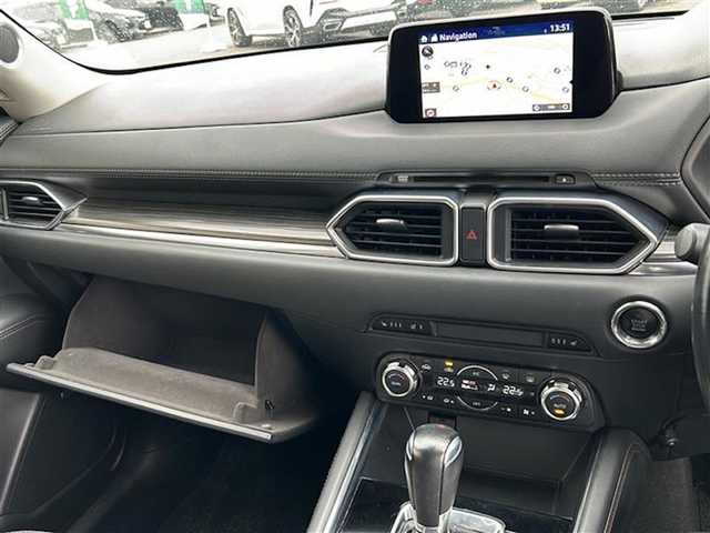 マツダ ＣＸ－５ XD Lパッケージ 山形県 2017(平29)年 7.1万km ディープクリスタルブルーマイカ 4WD/スマートシティブレーキサポート/BOSEサウンド/純正SDナビ /　(CD/DVD/フルセグ/AUX/Bluetooth)/バックカメラ/前後ドライブレコーダー/レザーシート/前席パワーシート/シートヒーター/ステアリングヒーター/レーダークルーズ/ステアリングスイッチ/パワーバックドア/オートLEDヘッドライト/フォグランプ/ETC/スマートキー