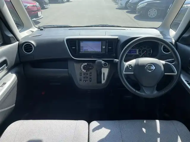 日産 デイズ ルークス ライダー Bライン HWSターボ 群馬県 2015(平27)年 6.7万km ブラック (株)IDOMが運営する【じしゃロン伊勢崎店】の自社ローン対象車両になります。こちらは現金ご利用時の価格です。/自社ローンご希望の方は別途その旨お申付け下さい。/両側パワースライドドア/社外ナビ（CD/DVD/フルセグTV/Bluetooth）/アラウンドビューモニター/フリップダウンモニター/ドライブレコーダー/ETC/衝突軽減ブレーキ/横滑り防止装置