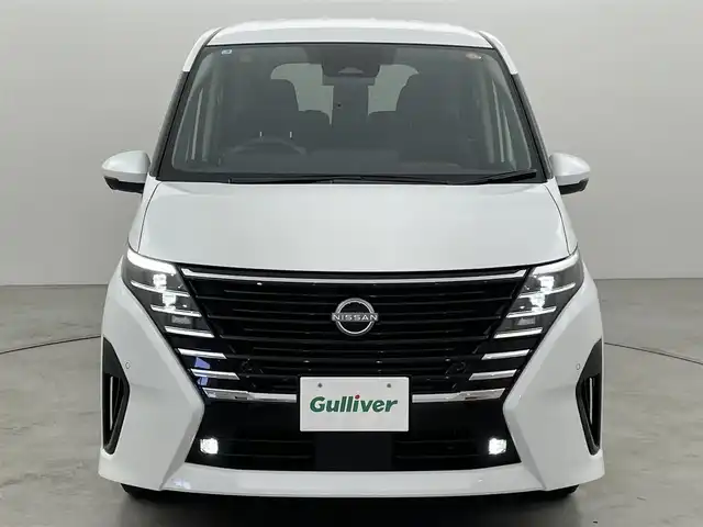 日産 セレナ e－パワー ハイウェイスター V 福岡県 2025(令7)年 0.1万km未満 プリズムホワイト 登録済未使用車　/純正１２．３型ナビ　/全方位カメラ　/ＥＴＣ２．０　/前後ドラレコ　/デジタルルームミラー　/ＡＣＣ　/コーナーセンサー　/エマージェンシーブレーキ　/レーンキープ　/ＢＳＭ　/両側電動スライドドア