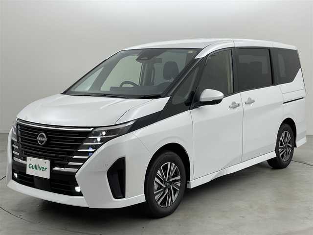 日産 セレナ e－パワー ハイウェイスター V 福岡県 2025(令7)年 0.1万km未満 プリズムホワイト 登録済未使用車　/純正１２．３型ナビ　/全方位カメラ　/ＥＴＣ２．０　/前後ドラレコ　/デジタルルームミラー　/ＡＣＣ　/コーナーセンサー　/エマージェンシーブレーキ　/レーンキープ　/ＢＳＭ　/両側電動スライドドア