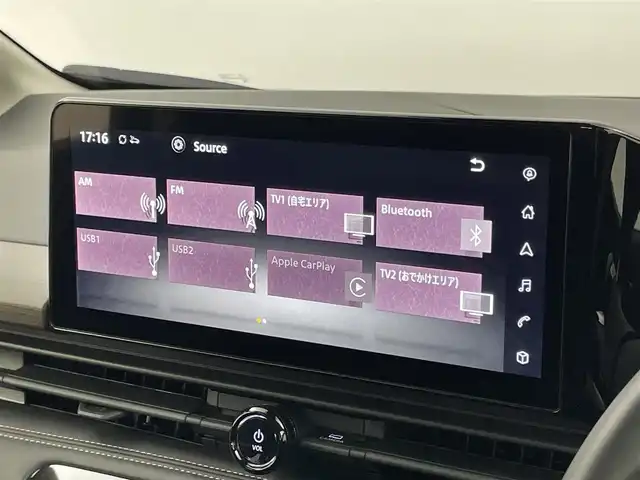 日産 セレナ ハイウェイスター V 埼玉県 2023(令5)年 0.3万km ダイヤモンドブラック ＡＬＰＩＮＥＳＴＹＬＥ　フルエアロ　プロパイロット　１２．３インチメーカーナビ　全方位　ワイヤレス充電　インテリジェントルームミラー　ＢＳＩ　フリップダウンモニター　ＥＴＣ２．０　ハンズフリー　地デジ