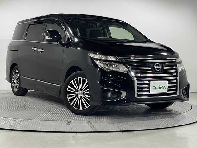 日産 エルグランド 250ハイウェイスターS 広島県 2019(令1)年 4万km ファントムブラック 社外9型ナビ/アルパインフリップダウンモニター/両側パワースライドドア/ハーフレザーシート/オットマン/インテリジェントクルーズコントロール/レーンキープアシスト/衝突軽減ブレーキ/LEDヘッドランプ/オートライト/純正18インチAW/ETC